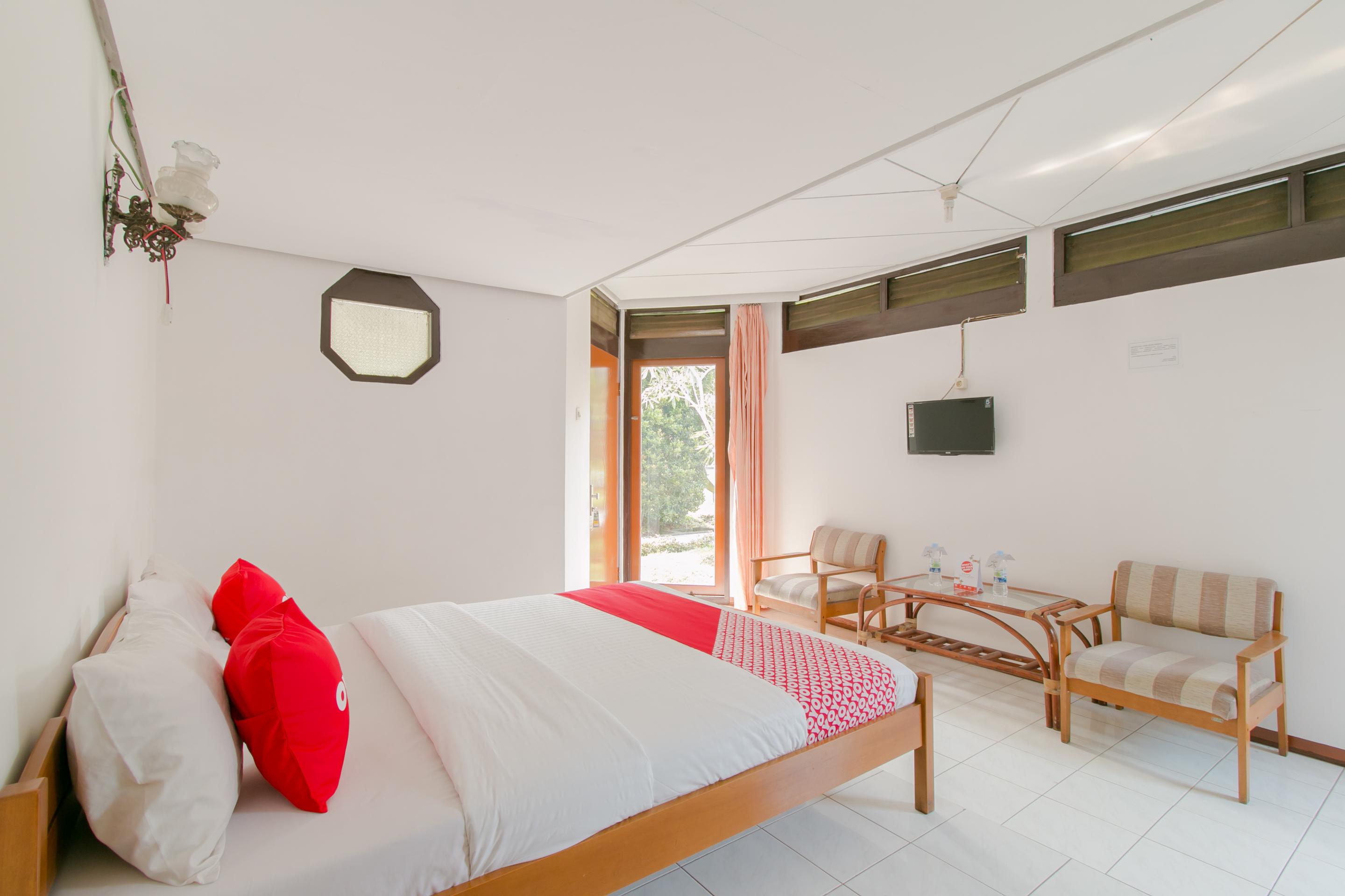 Oyo 1996 Koneng Hotel Cibodas Εξωτερικό φωτογραφία